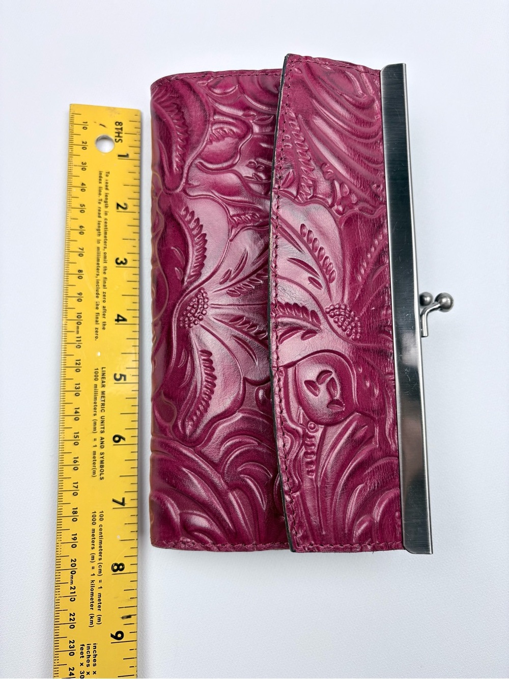 Patricia Nash Paola Leather Frame Wallet with RFID Protection Red - Picture 10 of 11
